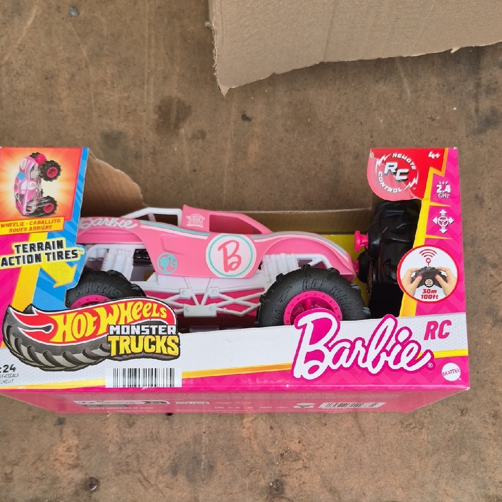 NEW--Barbie Pink & White Hot Wheels RC Monster Truck